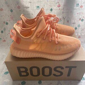 Adidas Yeezy Boost 350 V2 Onyx Sneakers Orange